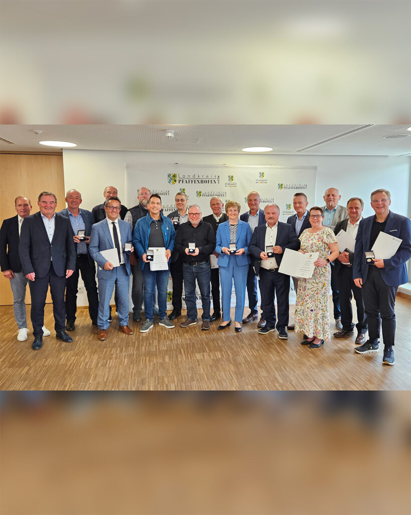 Landkreismedaille Gold und Silber